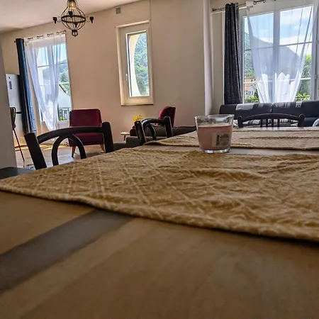 Superbe 80 M2 Avec 2 Chambres, Jusqu'a 6 Voyageurs *