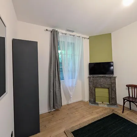 Apartment Superbe 80 M2 Avec 2 Chambres, Jusqu'a 6 Voyageurs