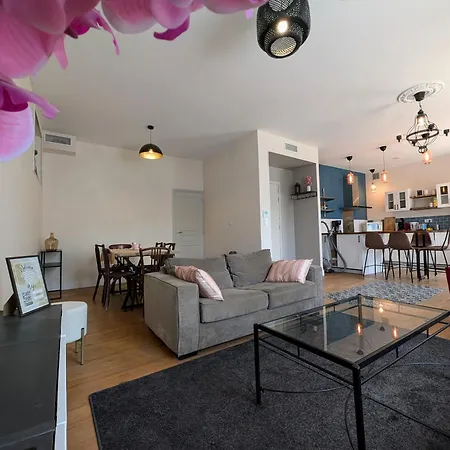 Superbe 80 M2 Avec 2 Chambres, Jusqu'a 6 Voyageurs *